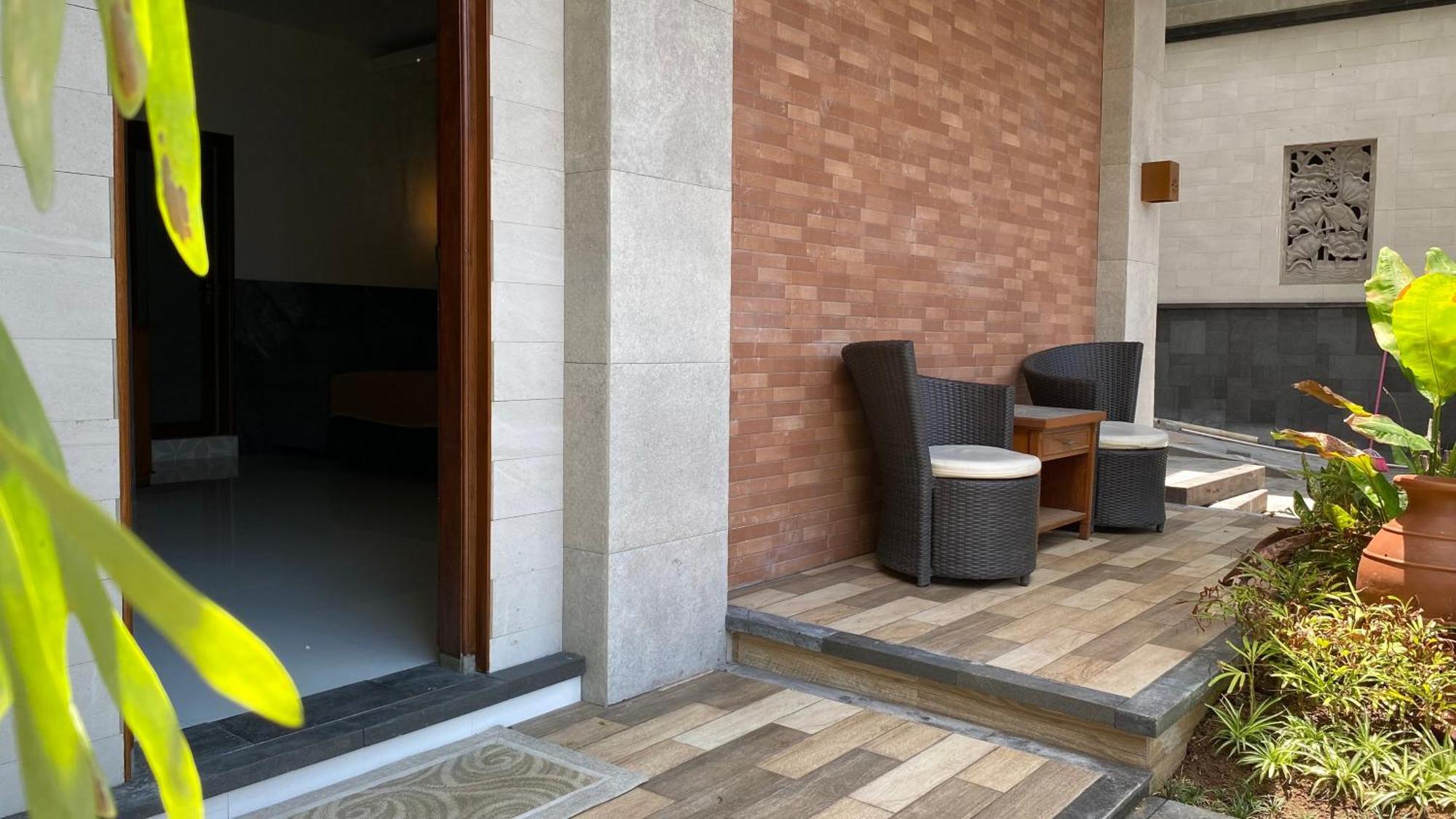 Sandat Hotel Legian Экстерьер фото