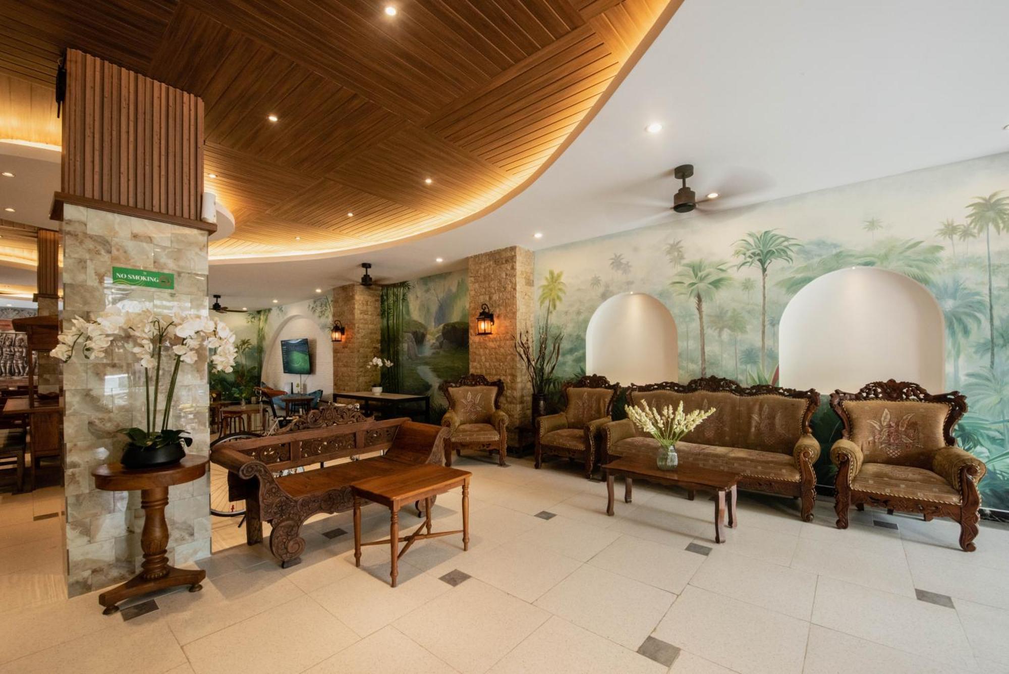 Sandat Hotel Legian Экстерьер фото