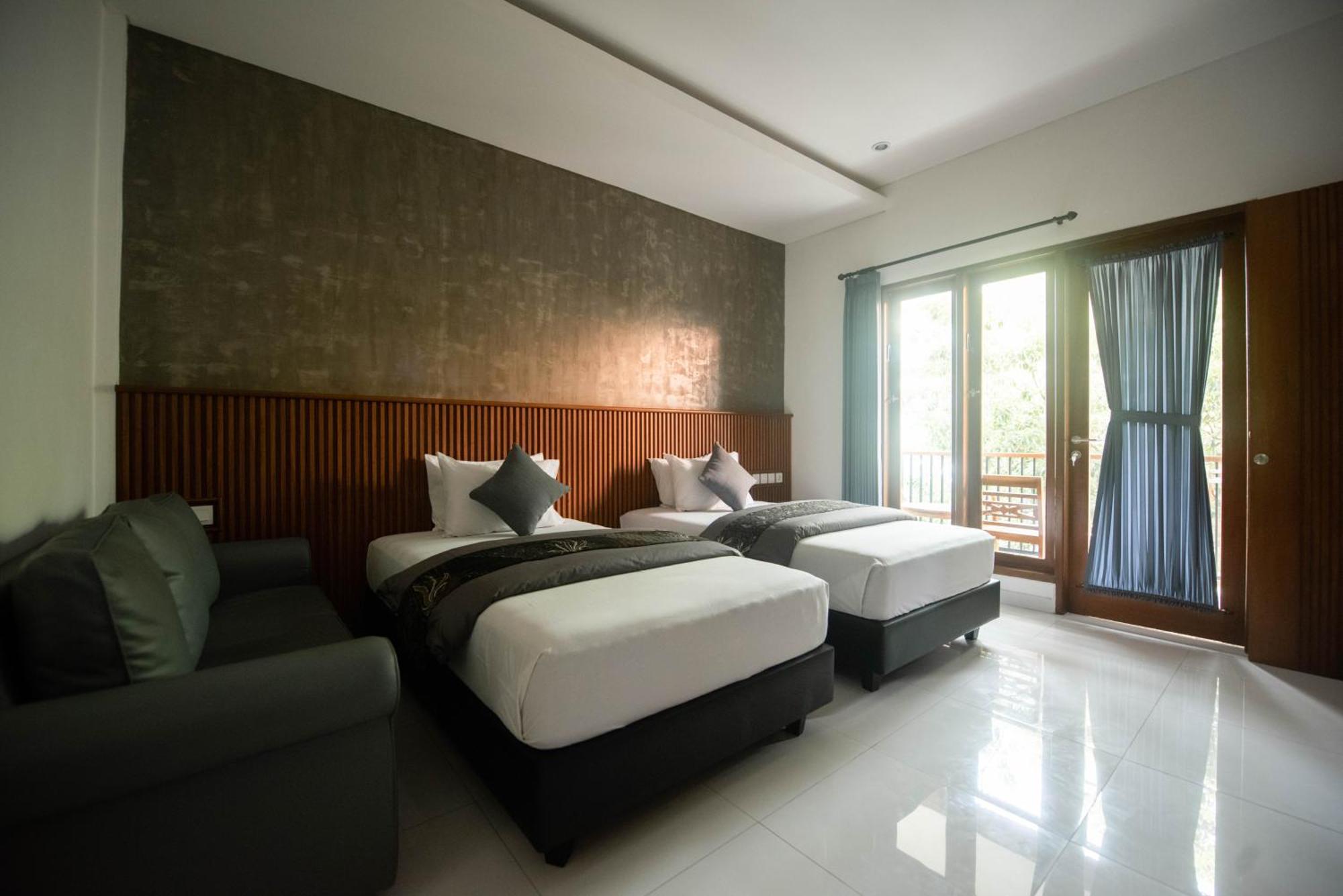 Sandat Hotel Legian Экстерьер фото