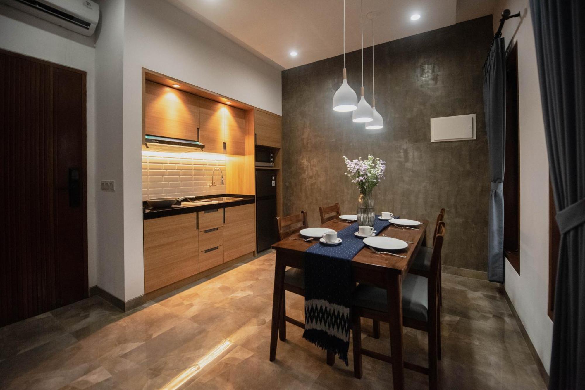 Sandat Hotel Legian Экстерьер фото