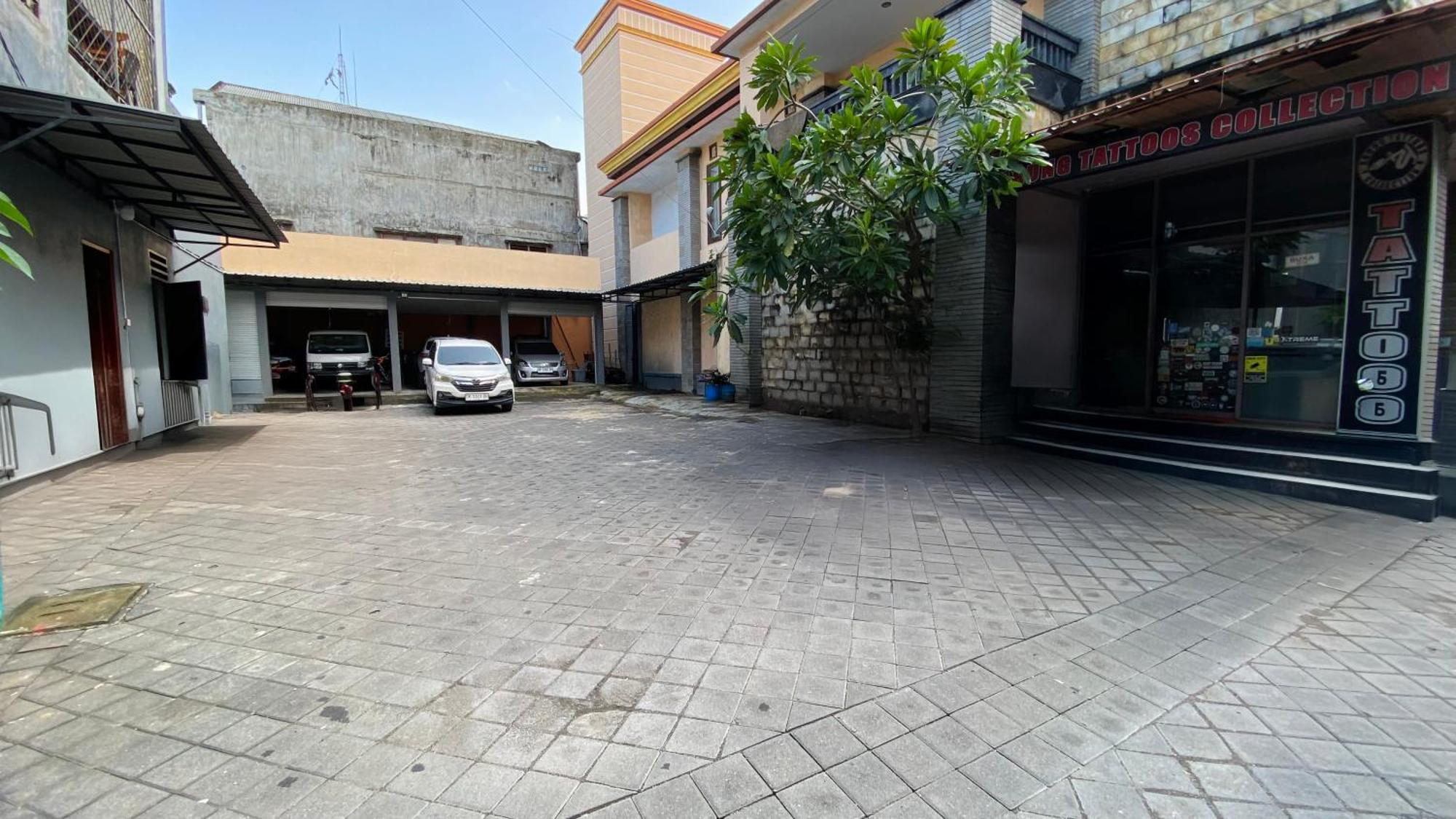 Sandat Hotel Legian Экстерьер фото