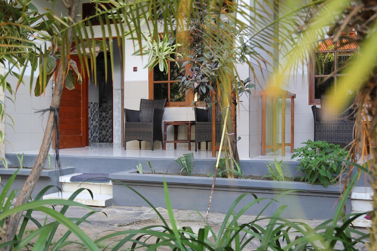 Sandat Hotel Legian Экстерьер фото